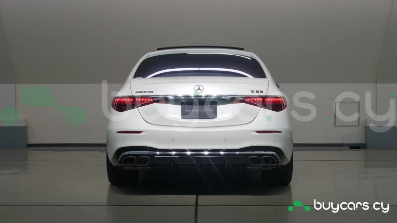 Mercedes S class White