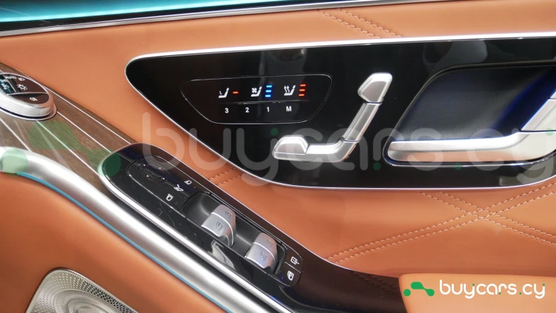 Mercedes S class White