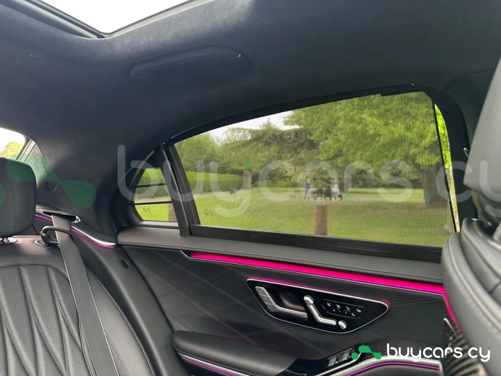 Mercedes S-class Black