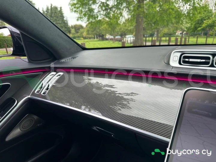 Mercedes S-class Black