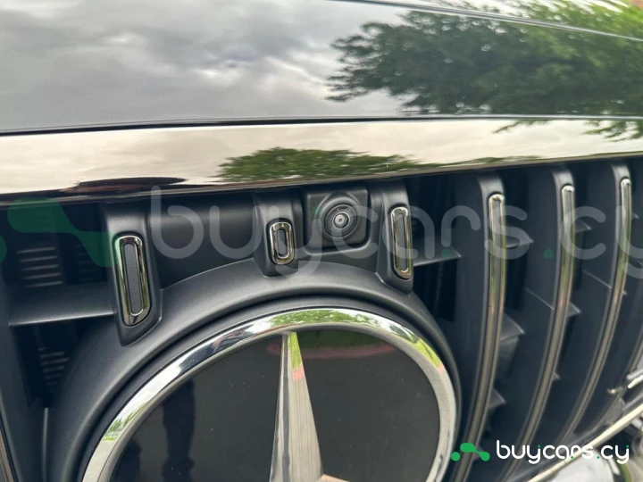 Mercedes S-class Black