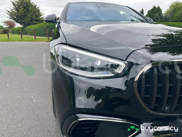 Mercedes S-class Black