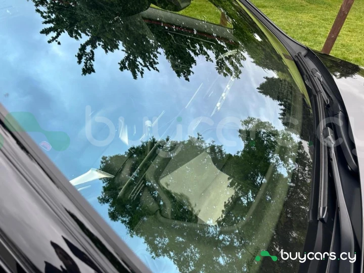 Mercedes S-class Black