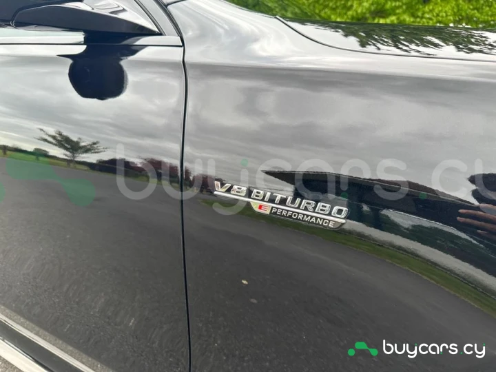 Mercedes S-class Black