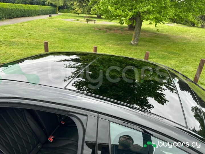 Mercedes S-class Black