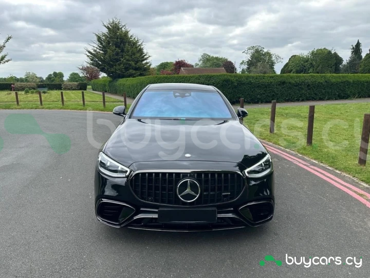 Mercedes S-class Black