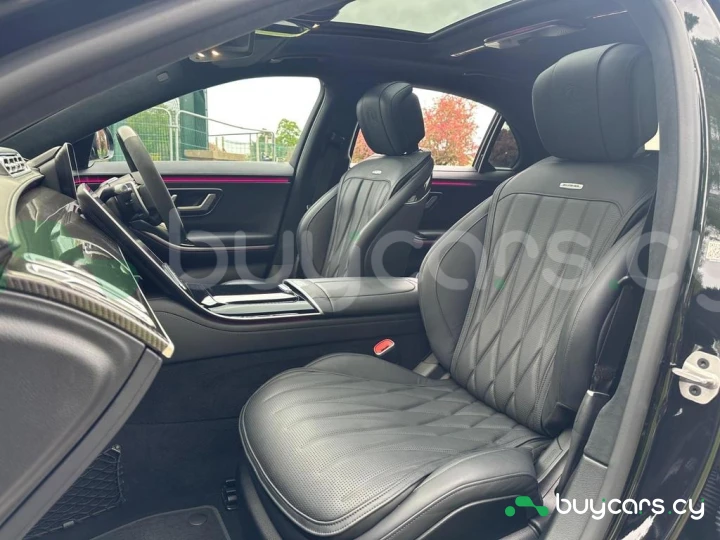 Mercedes S-class Black
