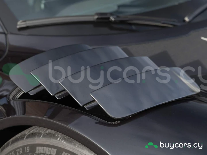 Mercedes AMG ONE Черный