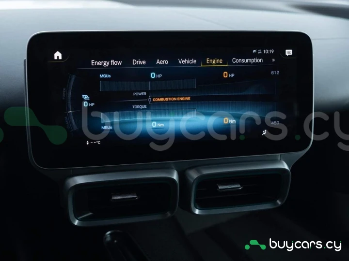 Mercedes AMG ONE Черный