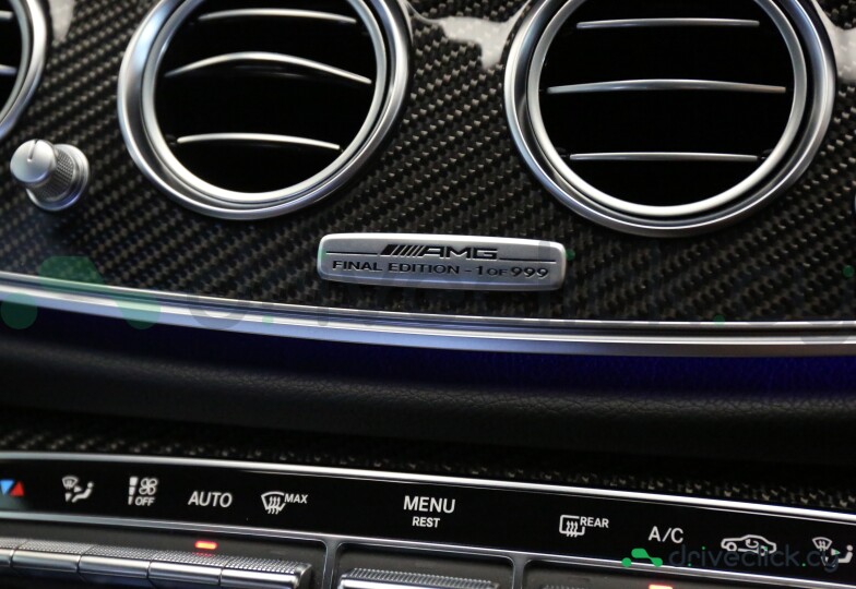 Mercedes E-class Black