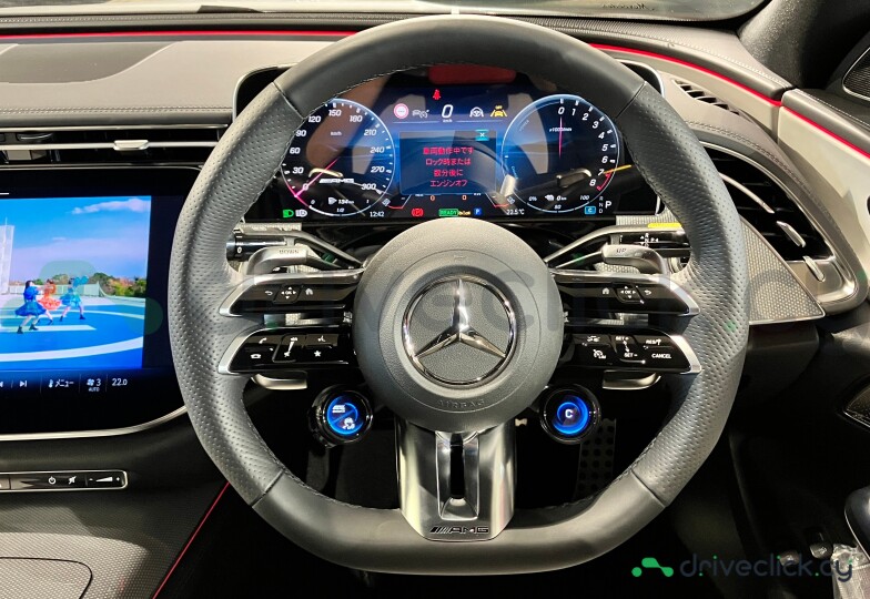 Mercedes E-class Белый