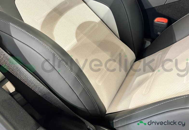 Mercedes E-class Белый