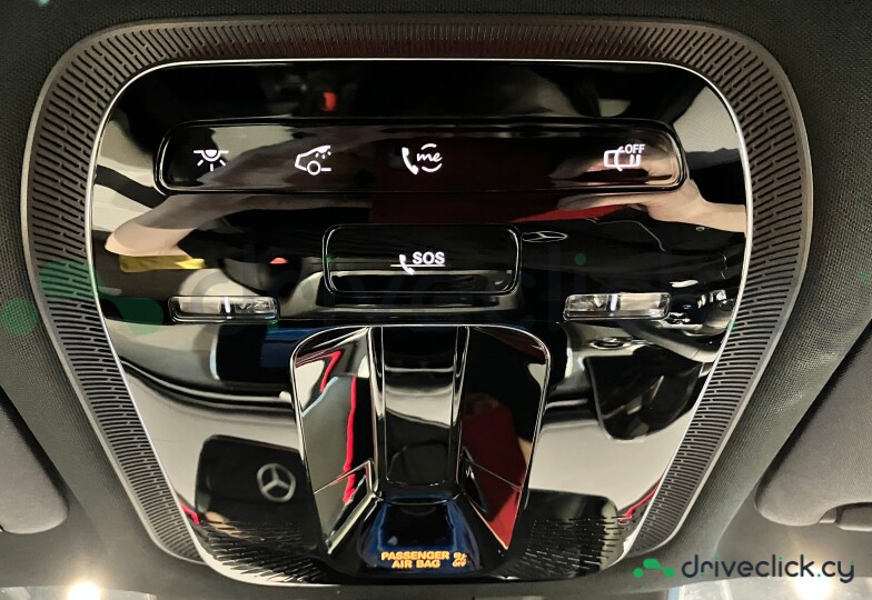 Mercedes E-class Белый