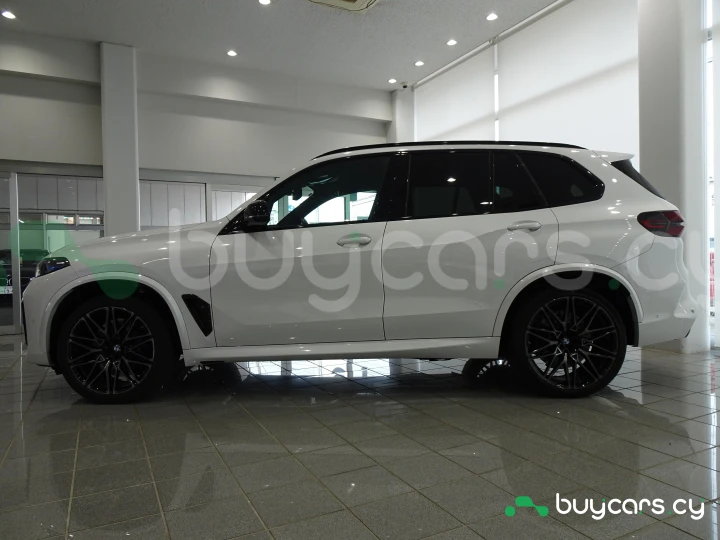 BMW X5 M Белый