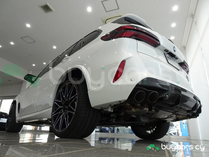 BMW X5 M Белый