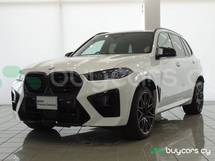 BMW X5 M Белый