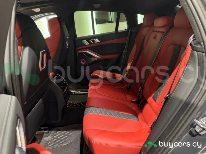 BMW X6 M Серый