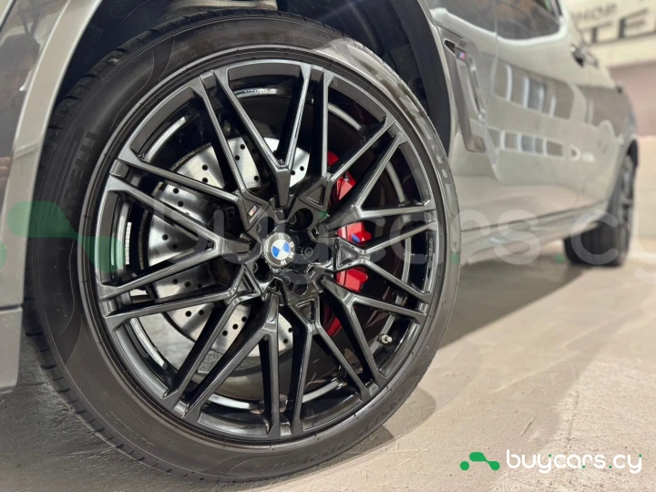 BMW X6 M Серый