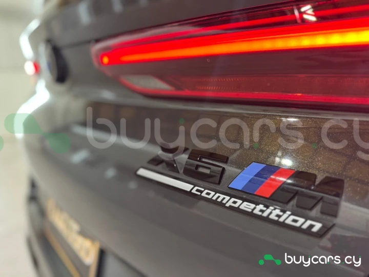 BMW X6 M Серый