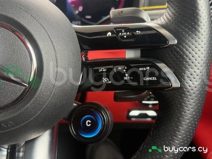 Mercedes SL-class Белый