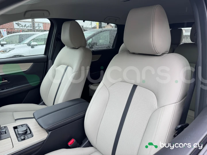 Mazda CX-80 Коричневый