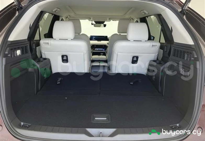 Mazda CX-80 Dark red