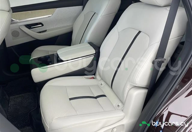 Mazda CX-80 Dark red