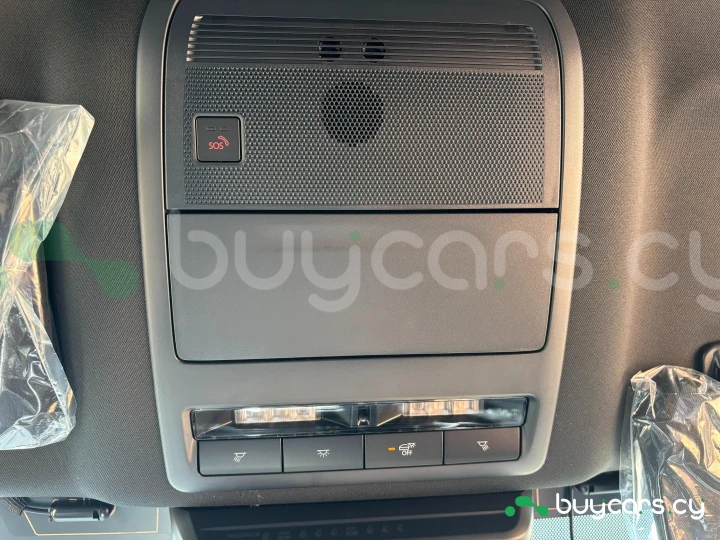 Mazda CX-80 Темно-красный