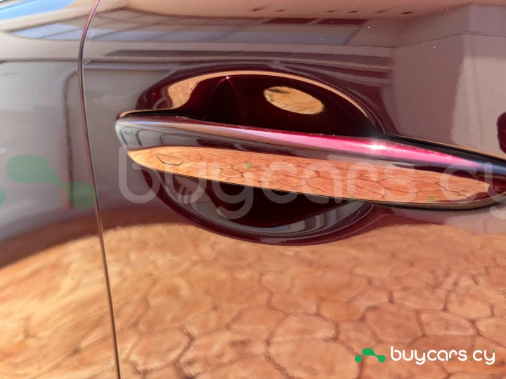 Mazda CX-80 Темно-красный