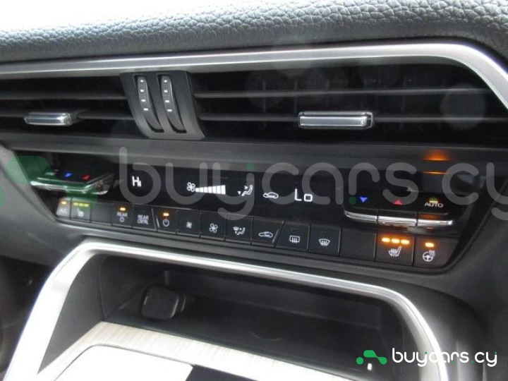 Mazda CX-80 Серый