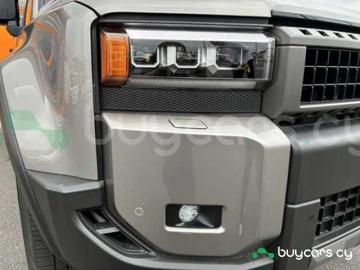 Toyota Land Cruiser 250 Серый