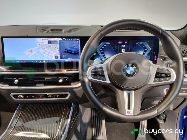 BMW X7 Синий