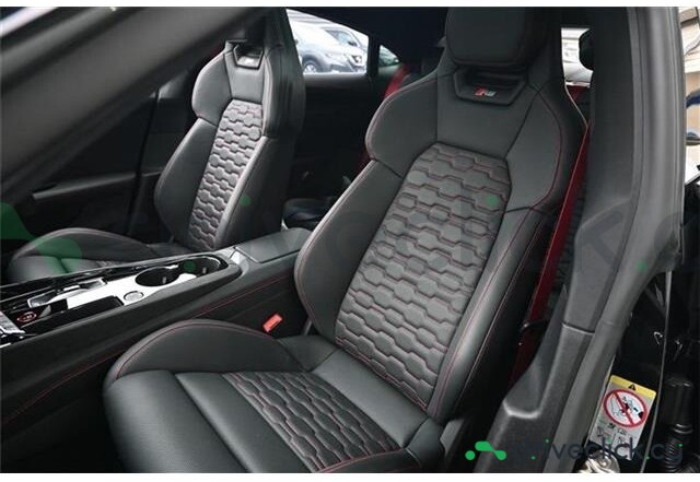 Audi RS e-tron GT Black