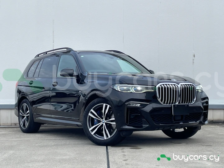BMW X7 Черный