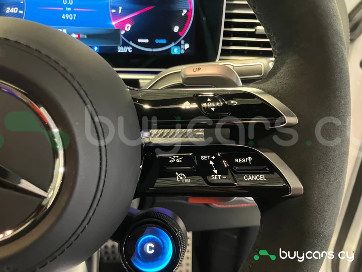 Mercedes GLE-class AMG White