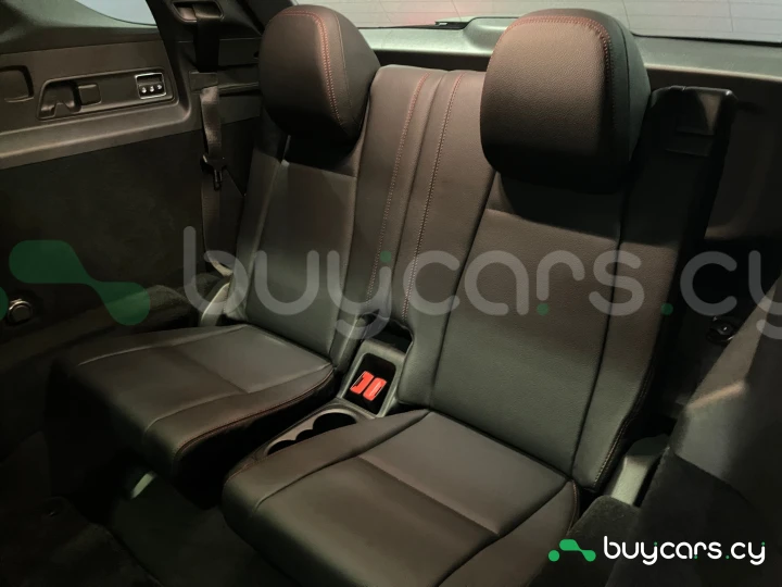 Mercedes GLE-class AMG White