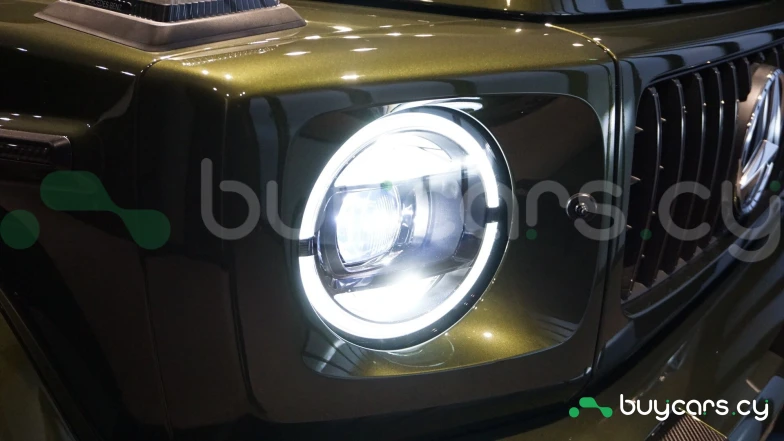 Mercedes G-class Зеленый