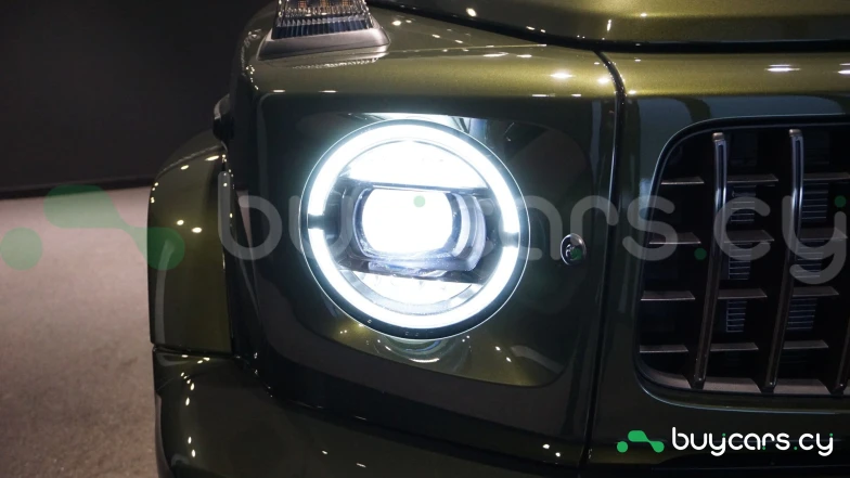 Mercedes G-class Зеленый
