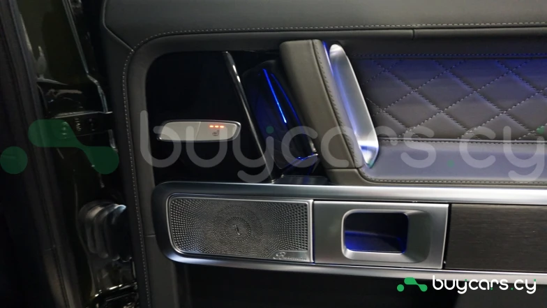 Mercedes G-class Зеленый