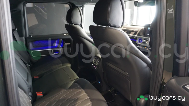 Mercedes G-class Зеленый