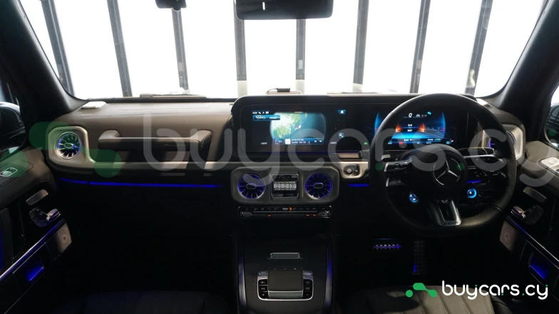 Mercedes G-class Зеленый