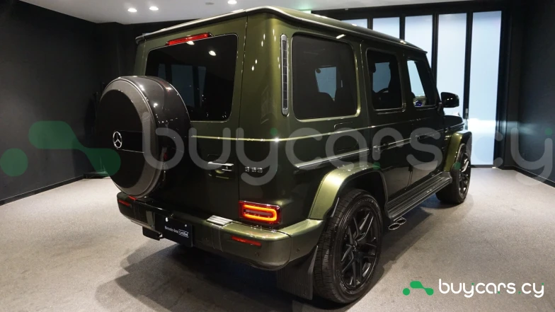 Mercedes G-class Зеленый