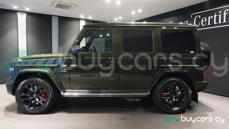 Mercedes G-class Зеленый