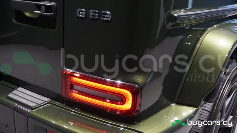 Mercedes G-class Зеленый