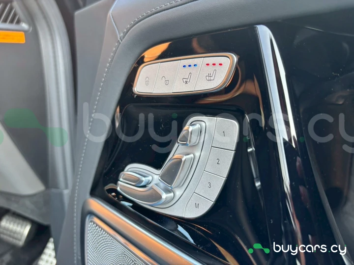 Mercedes G-class Черный