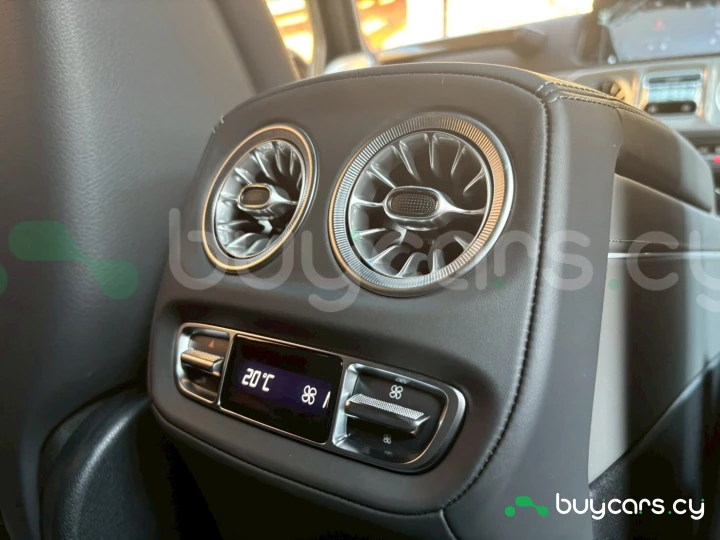 Mercedes G-class Черный