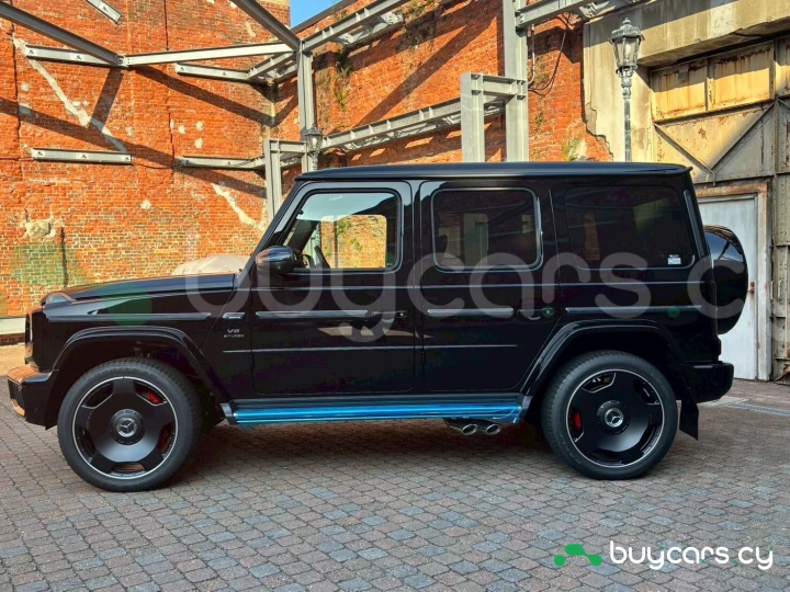 Mercedes G-class Черный