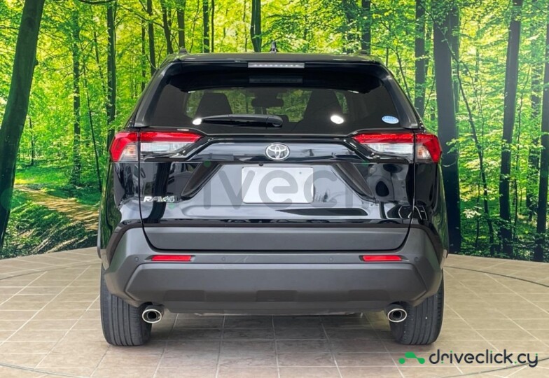 Toyota RAV4 Черный