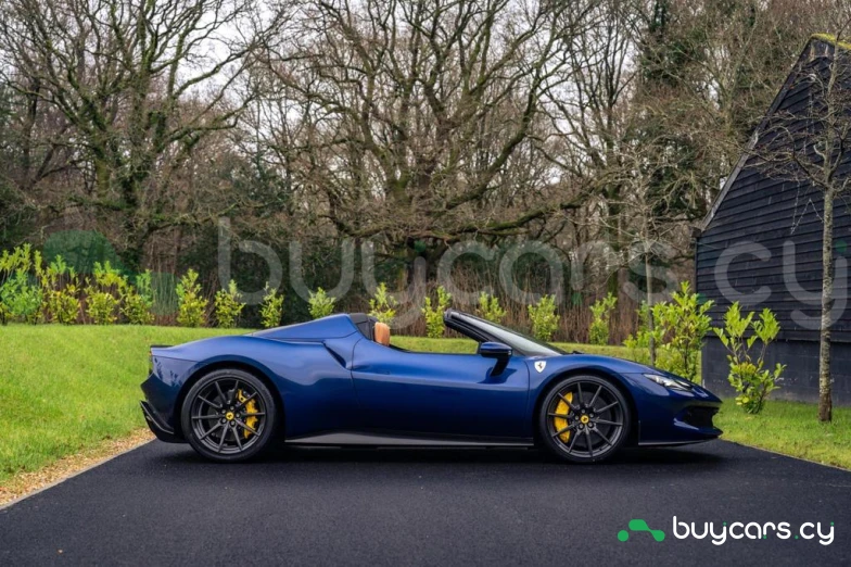 Ferrari 296 GTS Синий