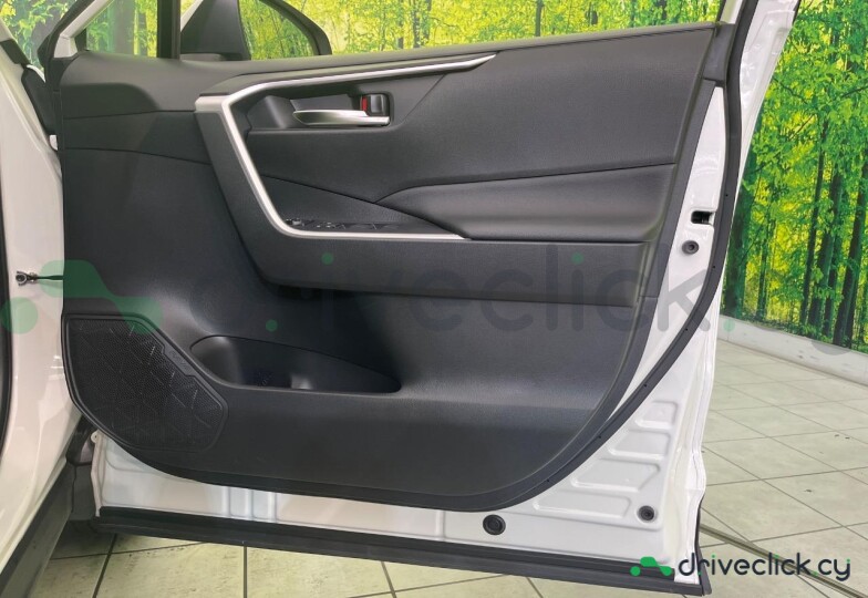 Toyota RAV4 White